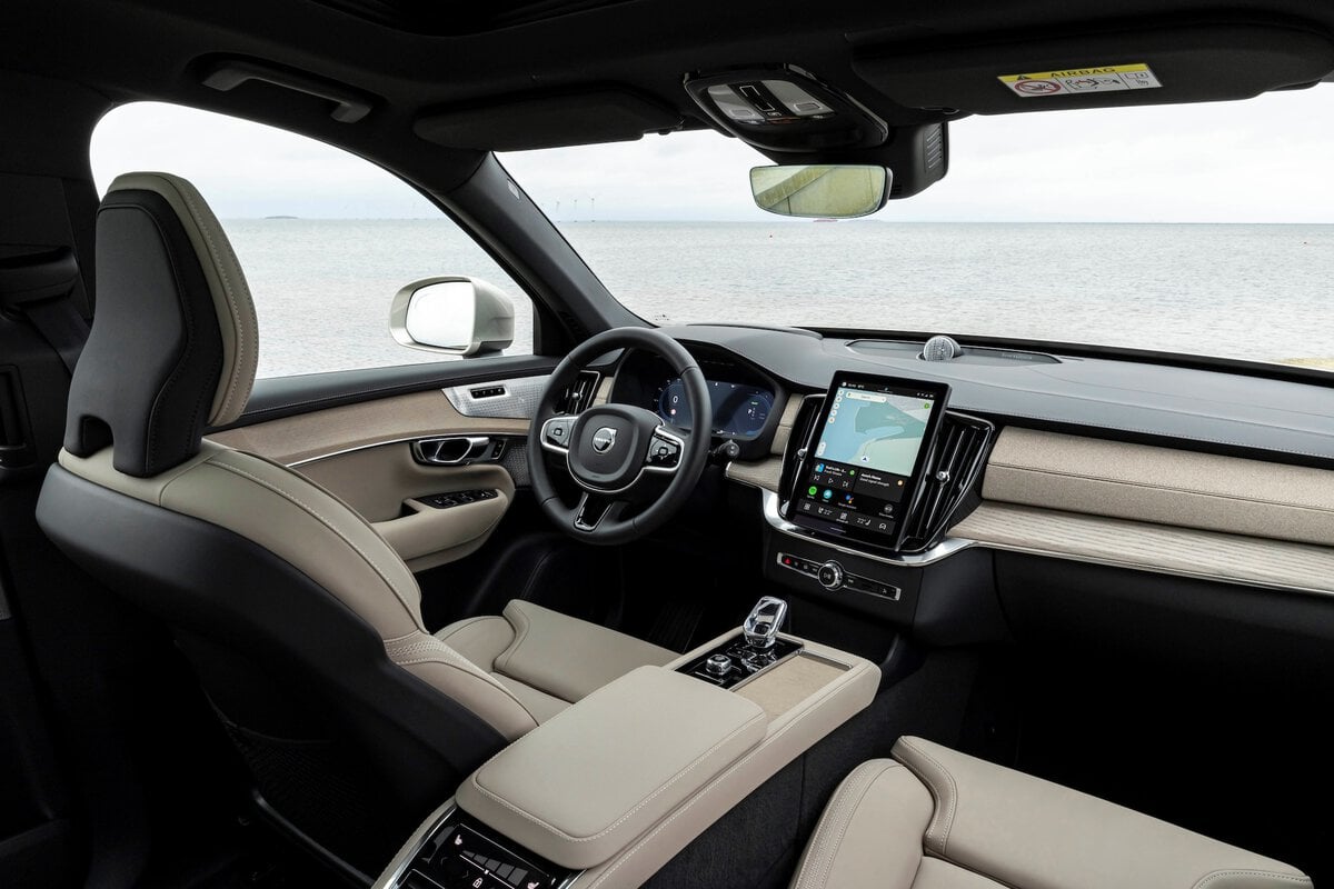 Volvo XC90 TC8 PHEV 2025