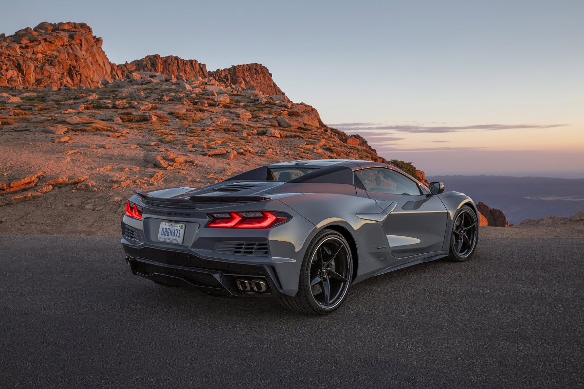 Chevrolet Corvette E-Ray retro
