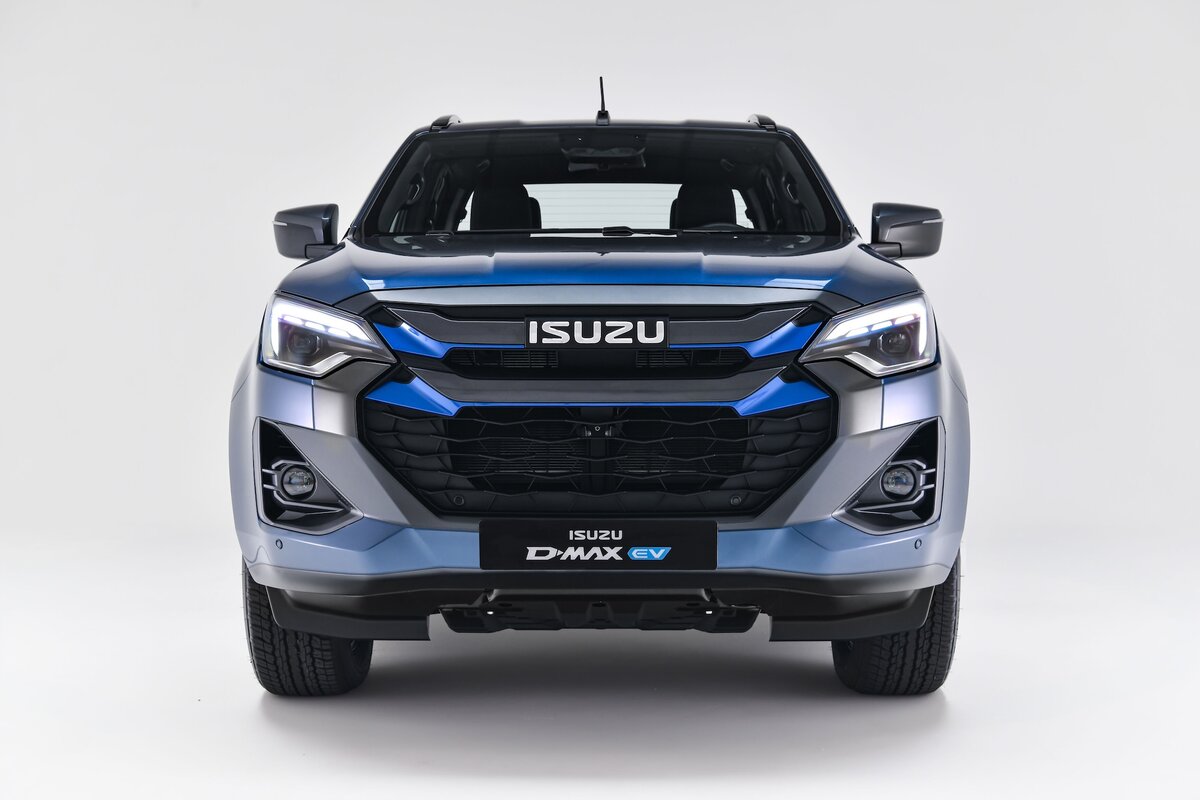 Isuzu D-Max EV front