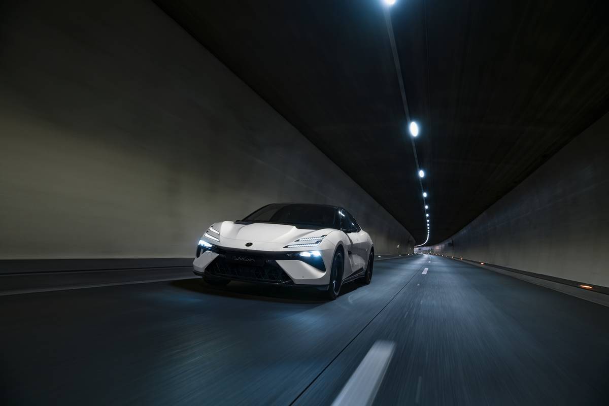 Lotus Eletre ed Emeya 2026