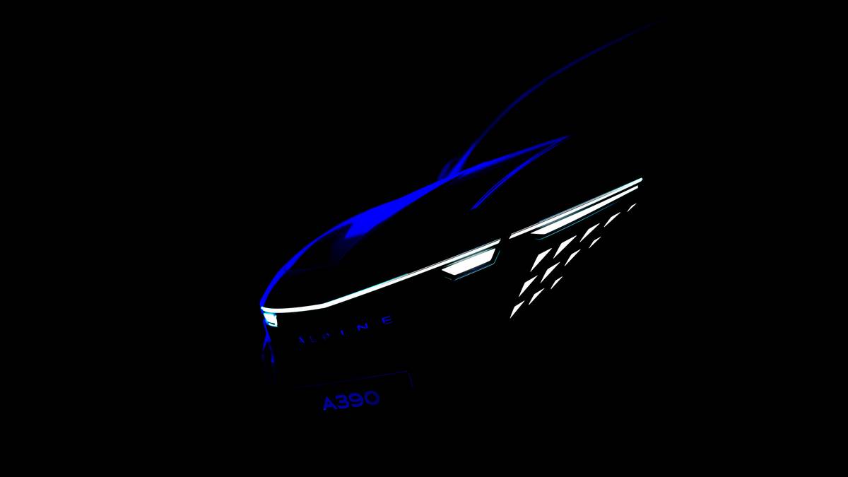 Alpine A390
