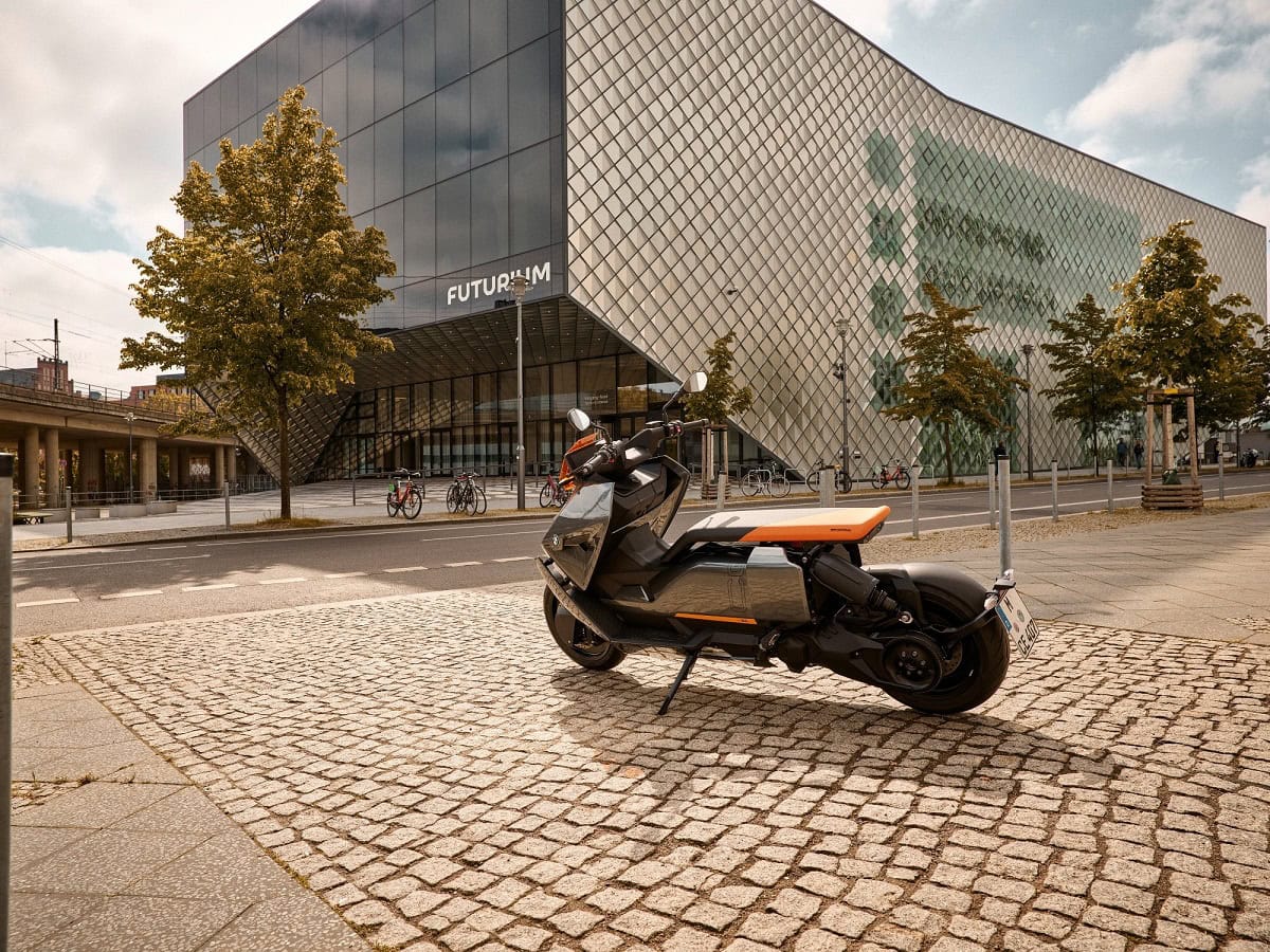 BMW CE 04 design