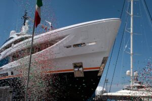 Benetti FB615