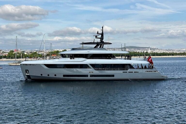Atlante Classic 35 Cabana