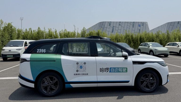Hello Robotaxi