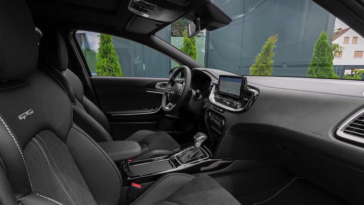 Kia XCeed 2025 interni