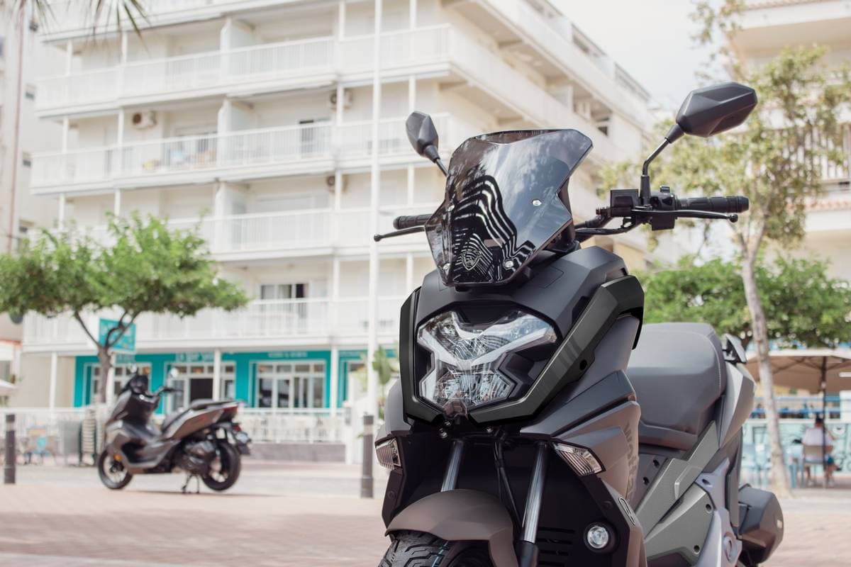 Scooter Wottan Sixteen 125