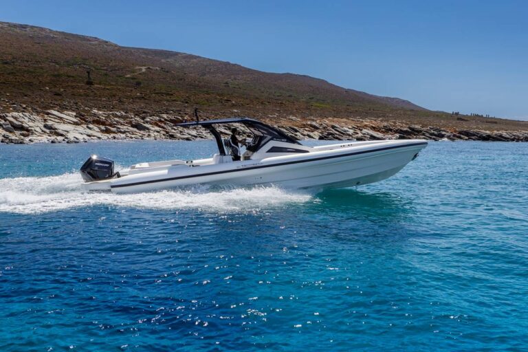 Technohull Alpha 40 e GTX