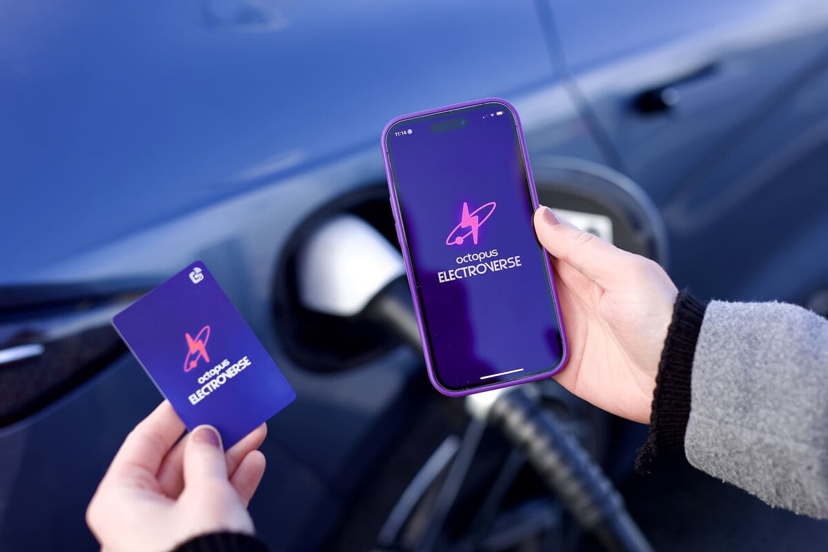 App e carta Octopus Electroverse per la ricarica di auto elettriche