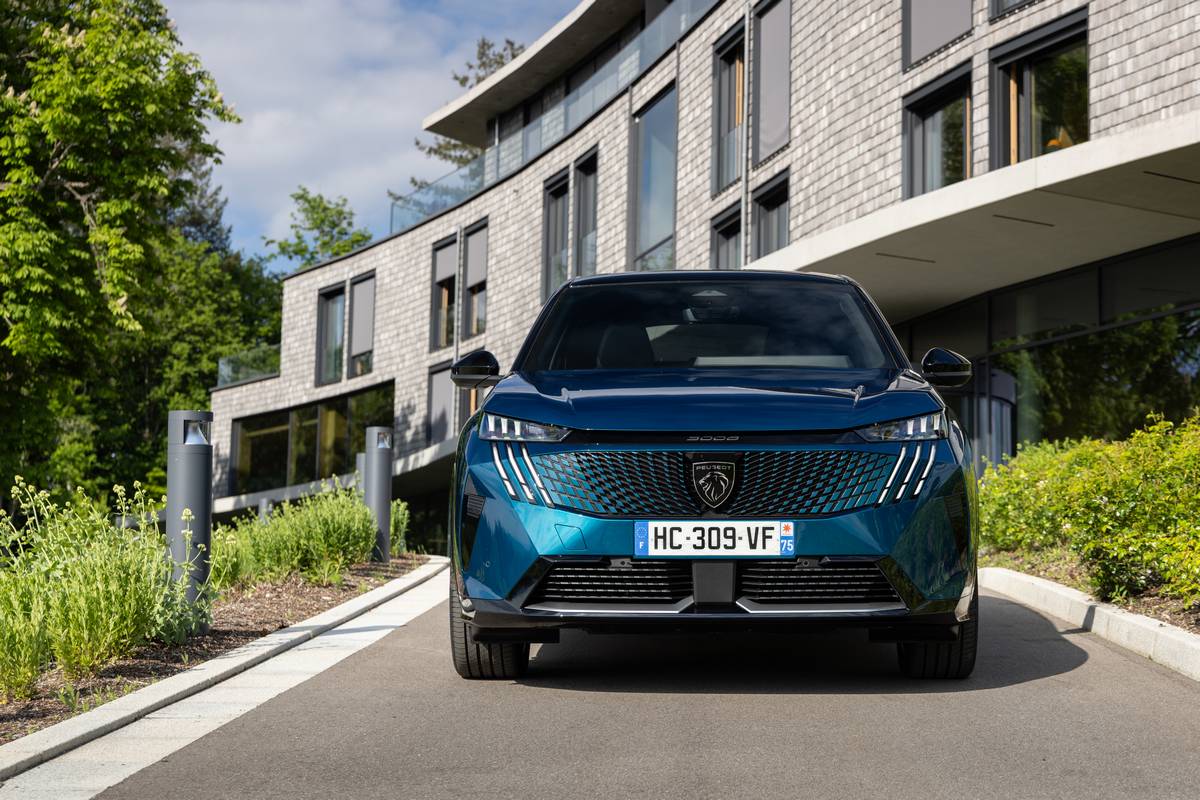 Il SUV elettrico ha un'autonomia fino a 490 km
