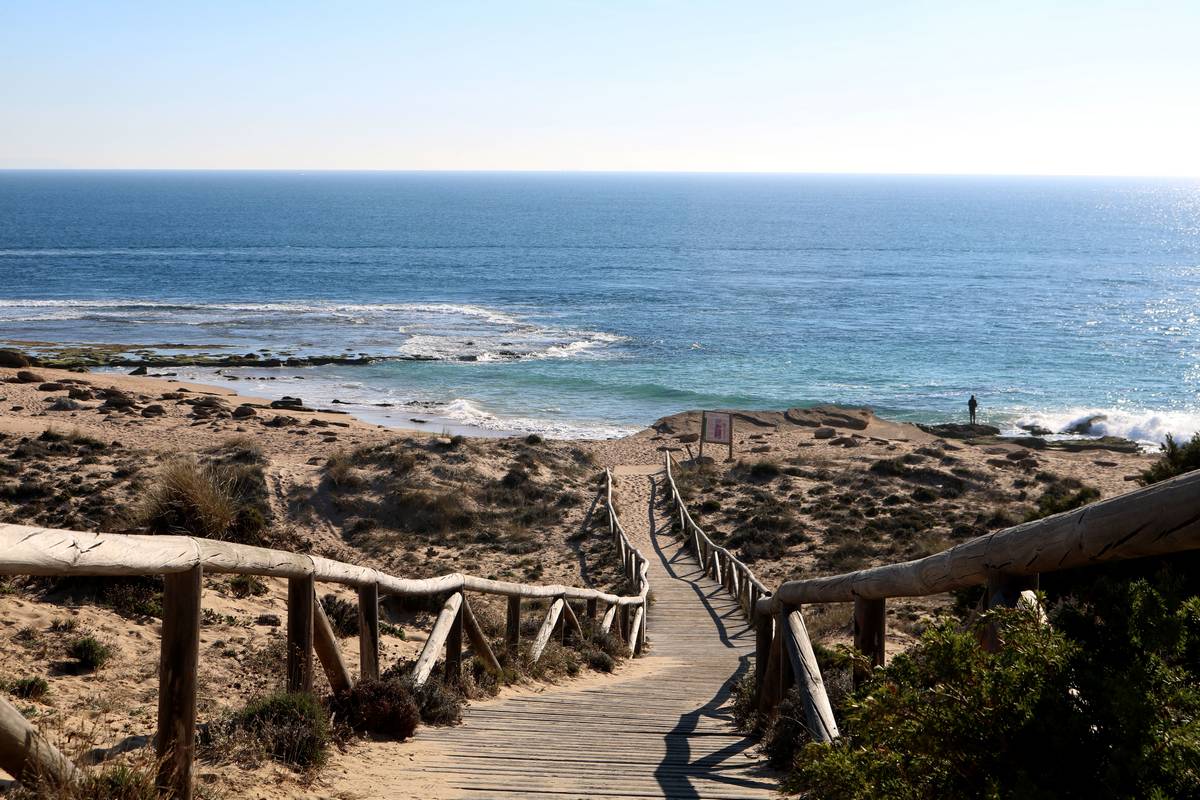 Un villaggio di pescatori autentico incastonato tra pinete e dune