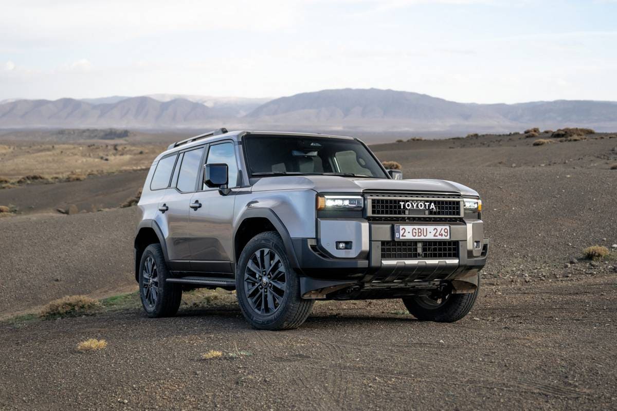 Nessun compromesso nelle formidabili capacità fuoristrada del Land Cruiser, inclusa la profondità di guado di 700 mm