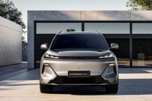 Geely Starray EM-i vista frontale
