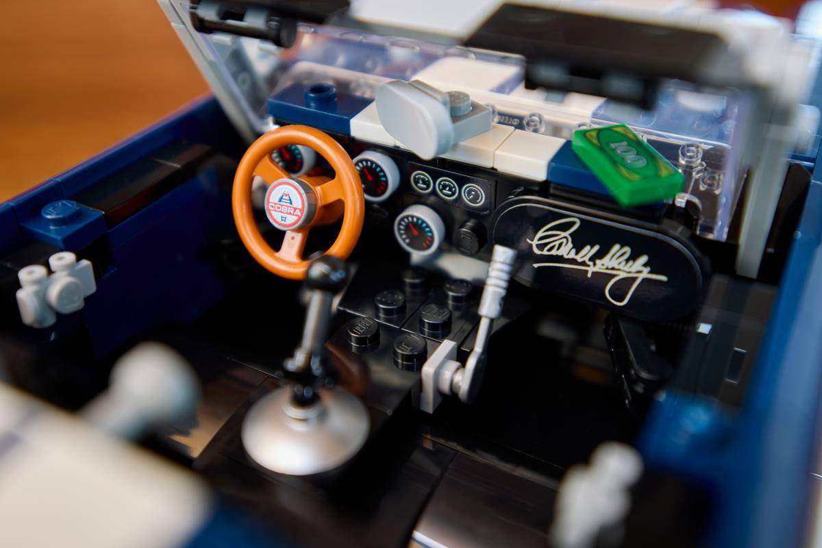 Interni e dettagli della Shelby Cobra 427 SC Lego