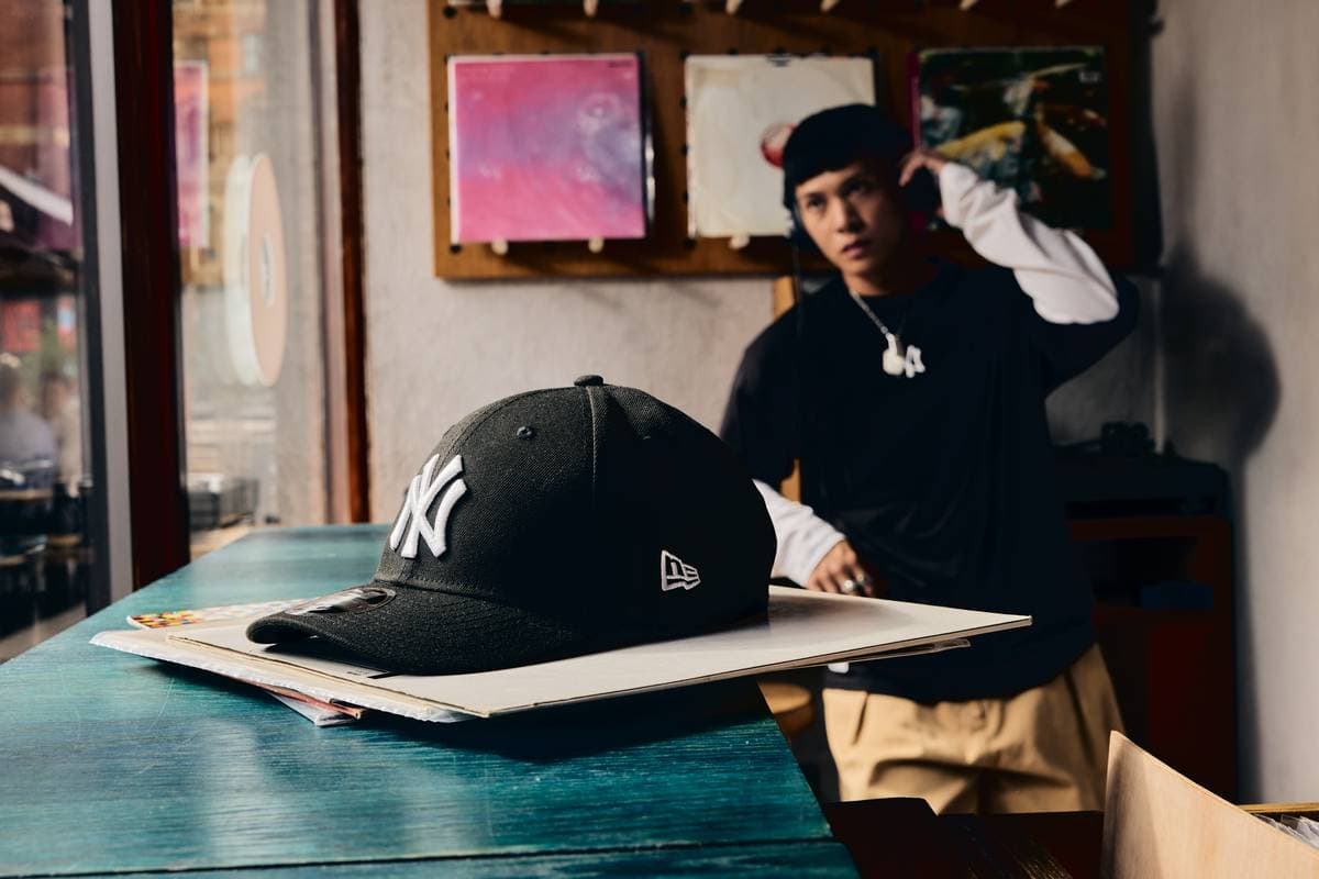 New Era reinventa l'iconica silhouette 9Forty con la nuova edizione