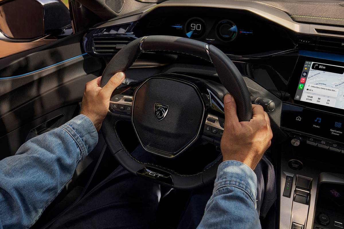 Tecnologia a bordo della nuova Peugeot 308 2025