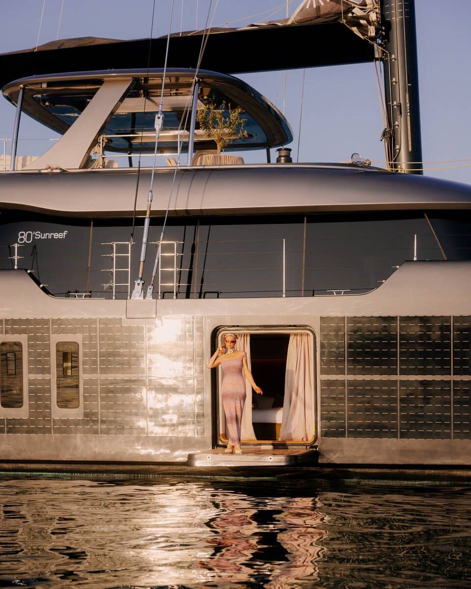 Paris Hilton a bordo del Sunreef 80