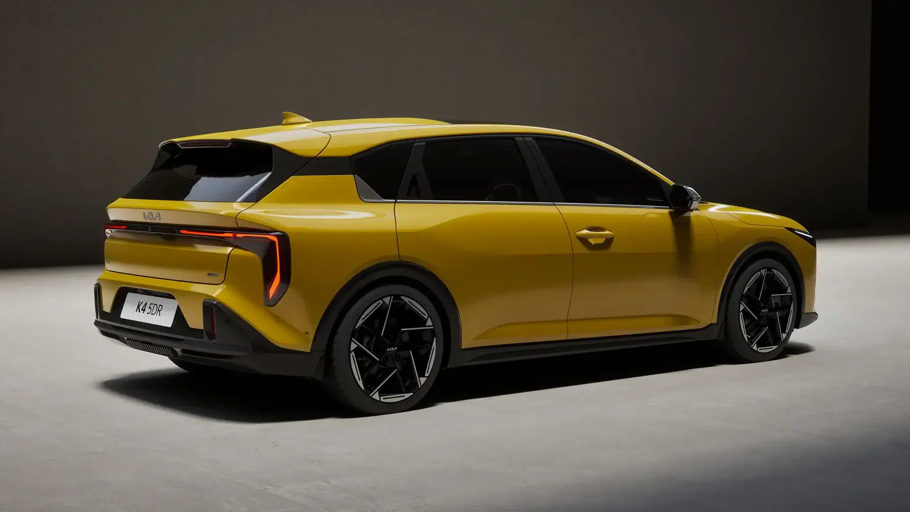 Kia K4