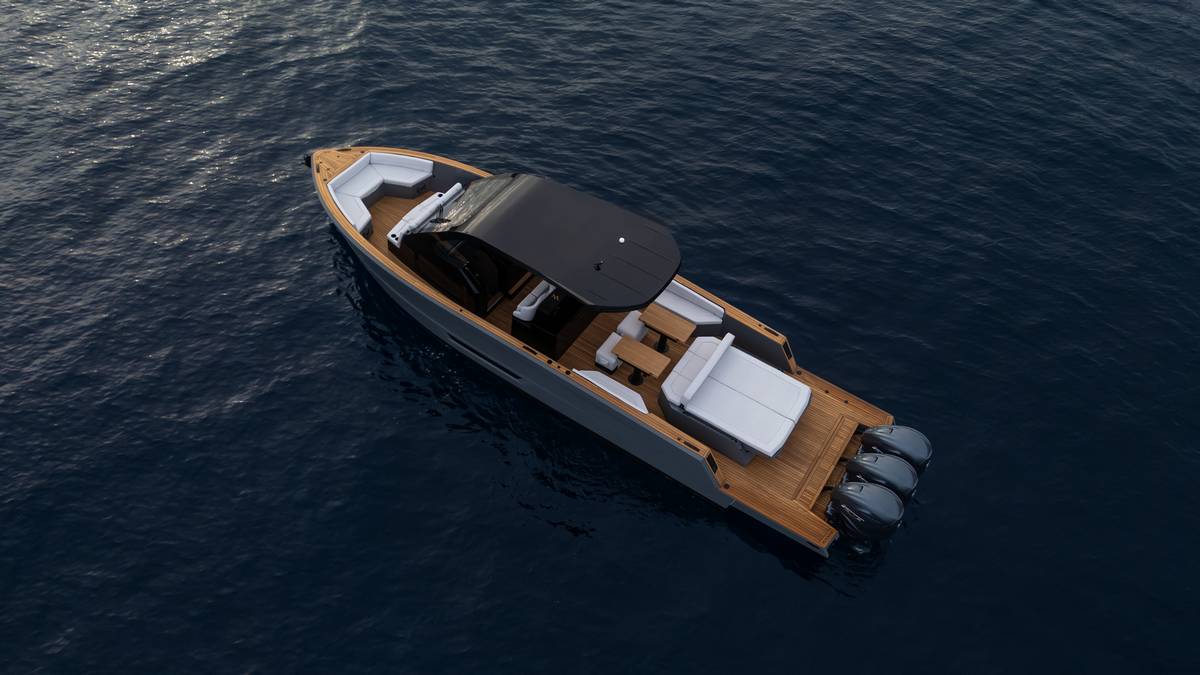 Max 44R debutta al Salon Nautico di Genova 2025