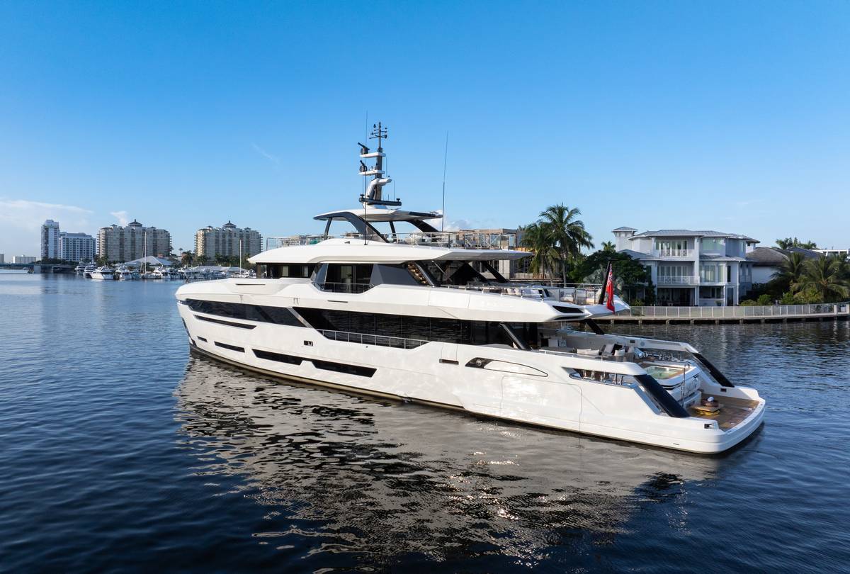 Baglietto DOM133 Jules cover