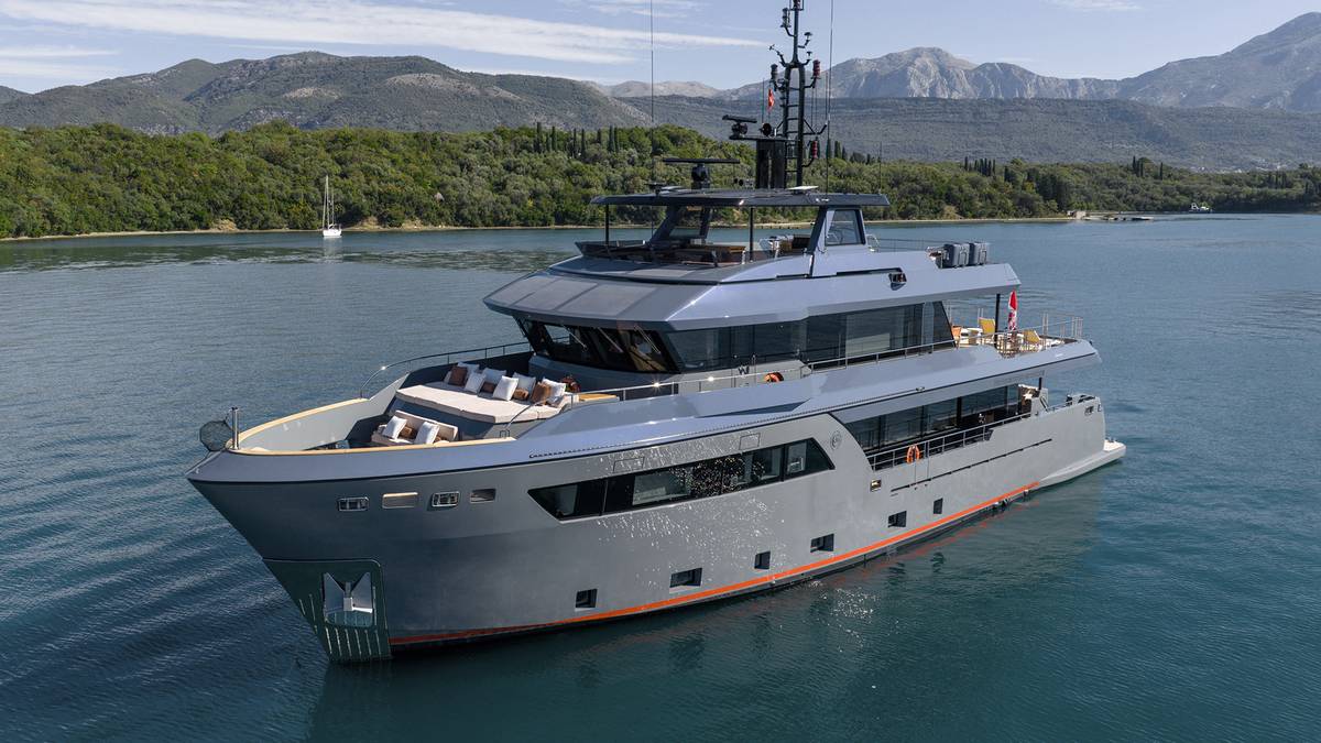 Cantiere delle Marche Haze2