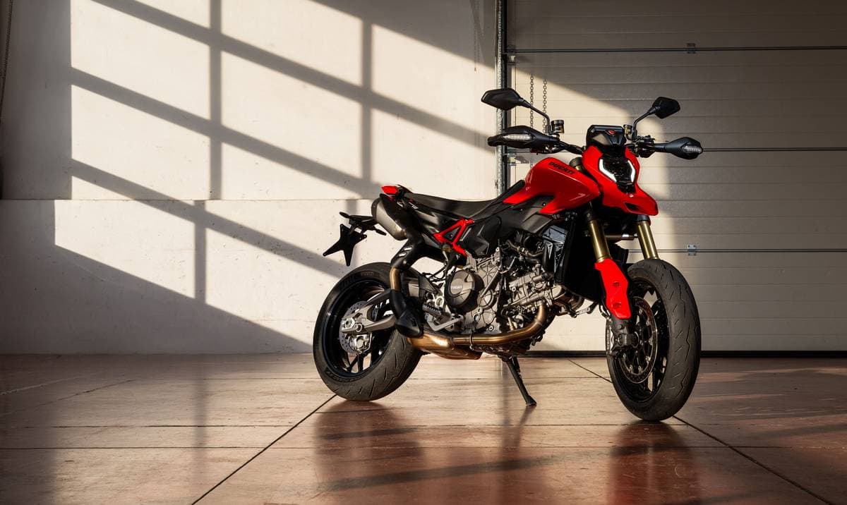 Ducati Hypermotard V2 2026 motore