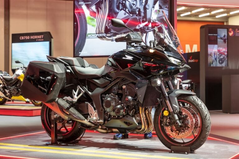 Harley-Davidson Pan America 1250 moto adventure.