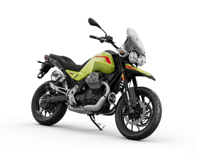 Moto Guzzi V85 2026 Strada