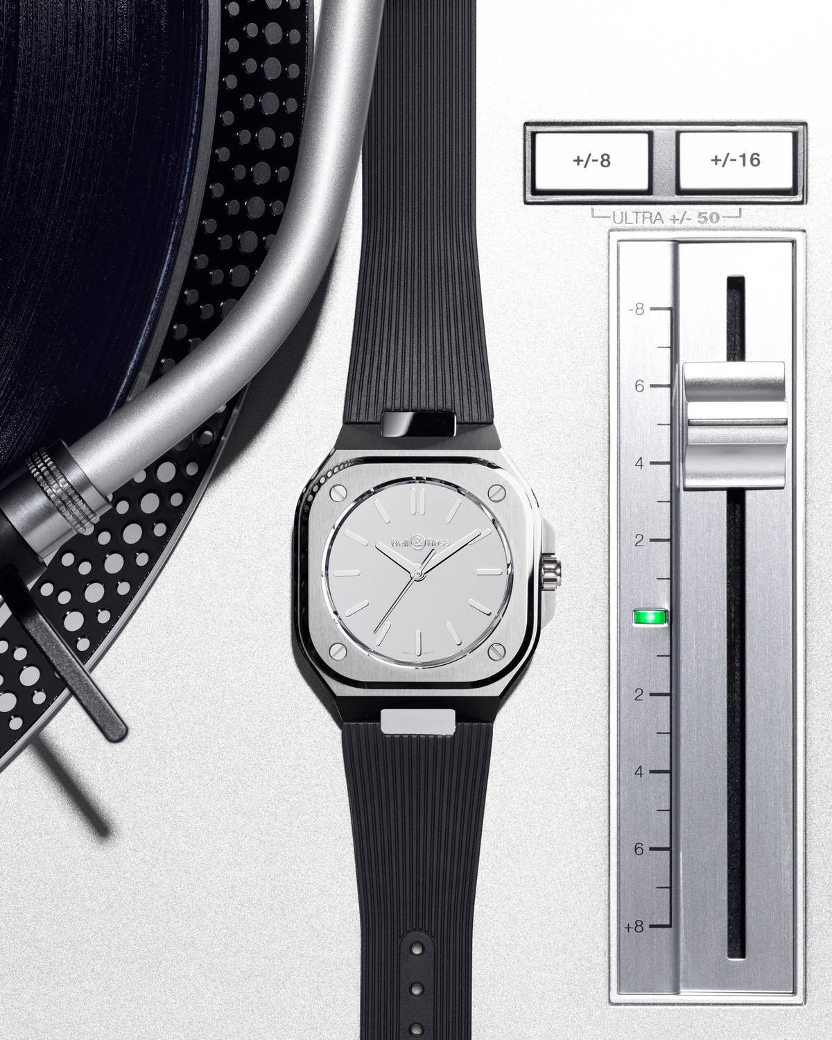 Bell & Ross BR 05 Grey Mirror Steel quadrante