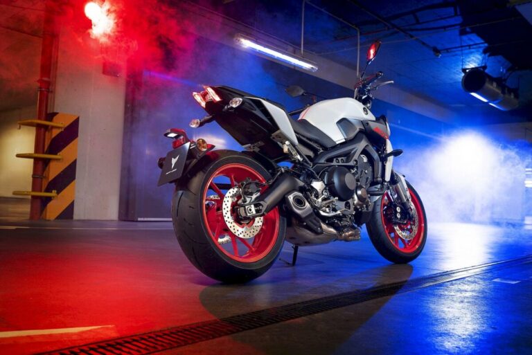 Yamaha MT-09 e gamma Hyper Naked, le novità 2019