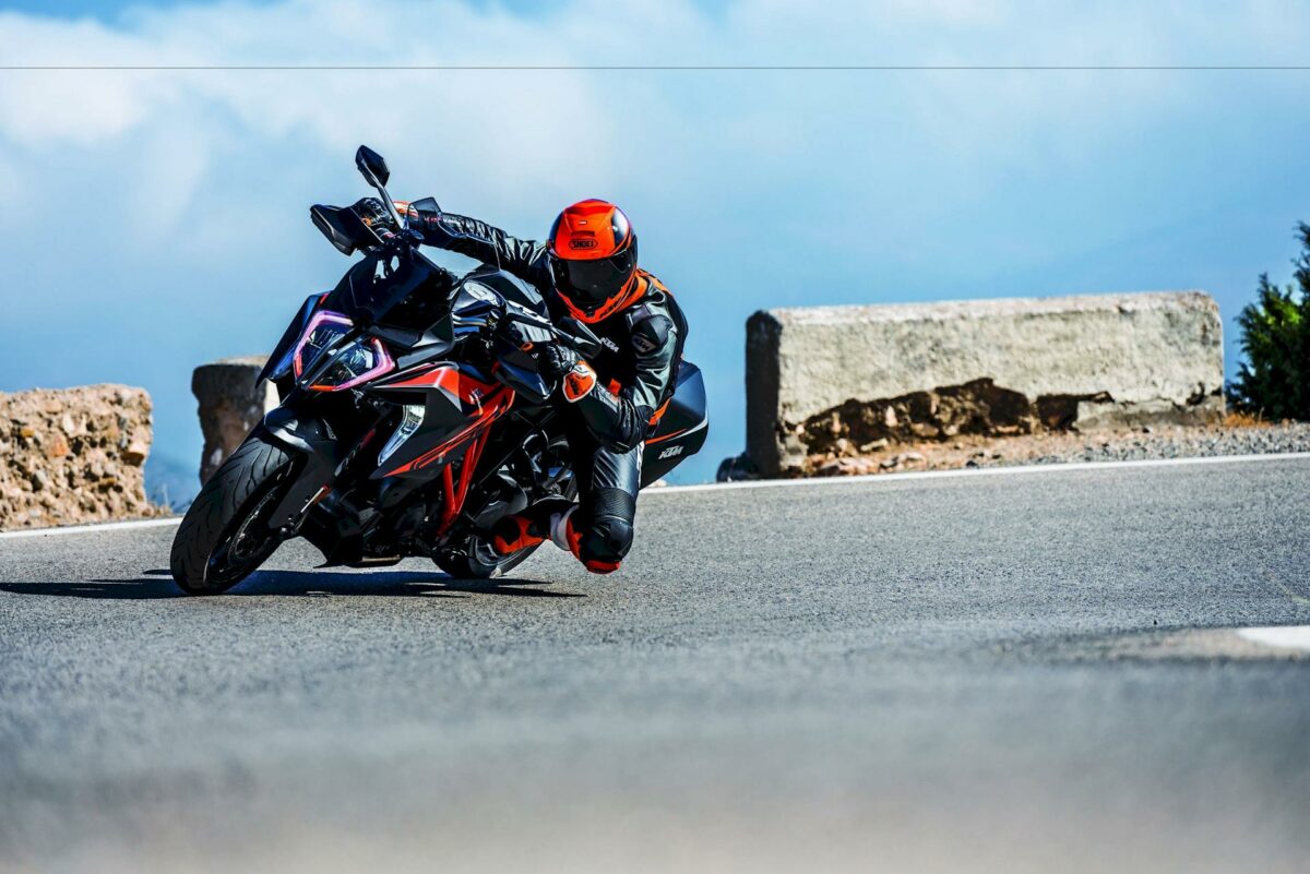 KTM 1290 Super Duke GT 2019