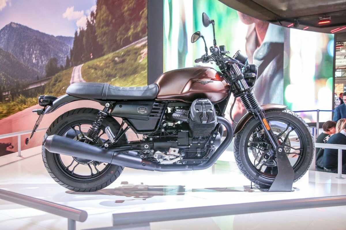 Moto Guzzi V7 III Stone