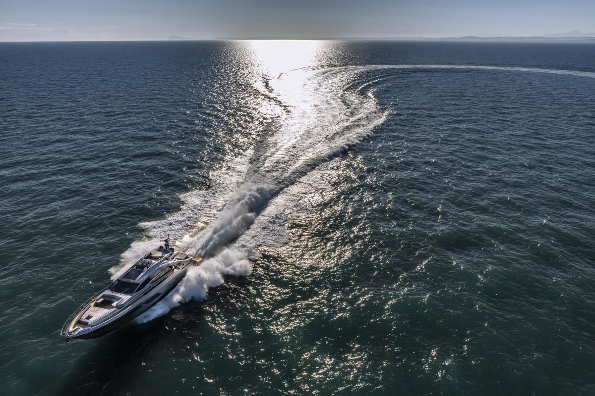 Nuovo Pershing 8X