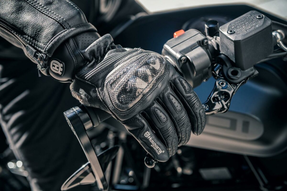 Abbigliamento moto Husqvarna 2019