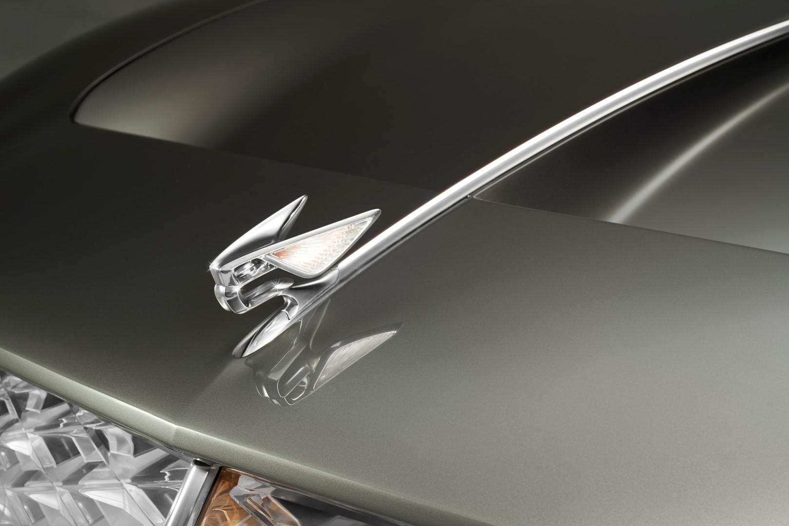 Nuova Bentley EXP 100 GT