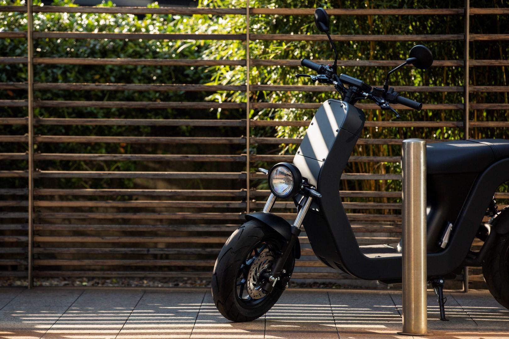 Scooter elettrico ME