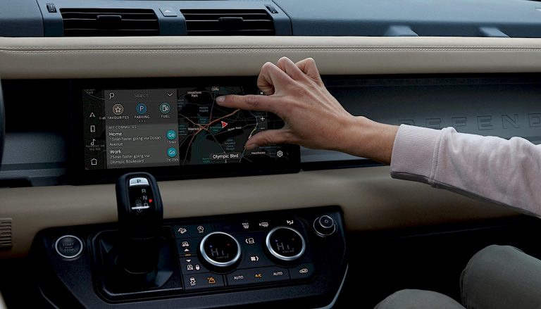 Land Rover Defender dual eSIM