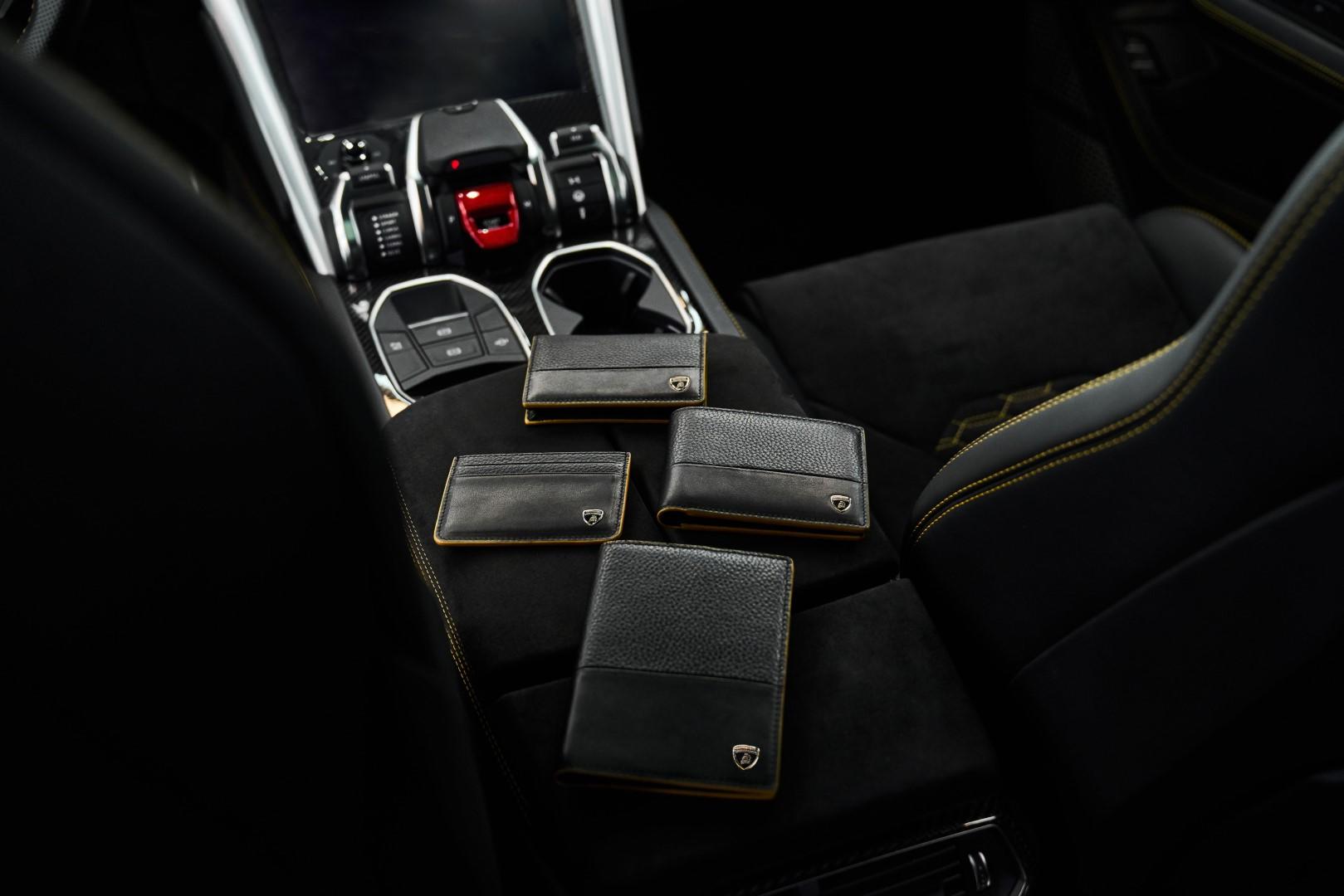 Lamborghini collezione Travel 2020