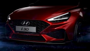 Hyundai i30 teaser anteriore