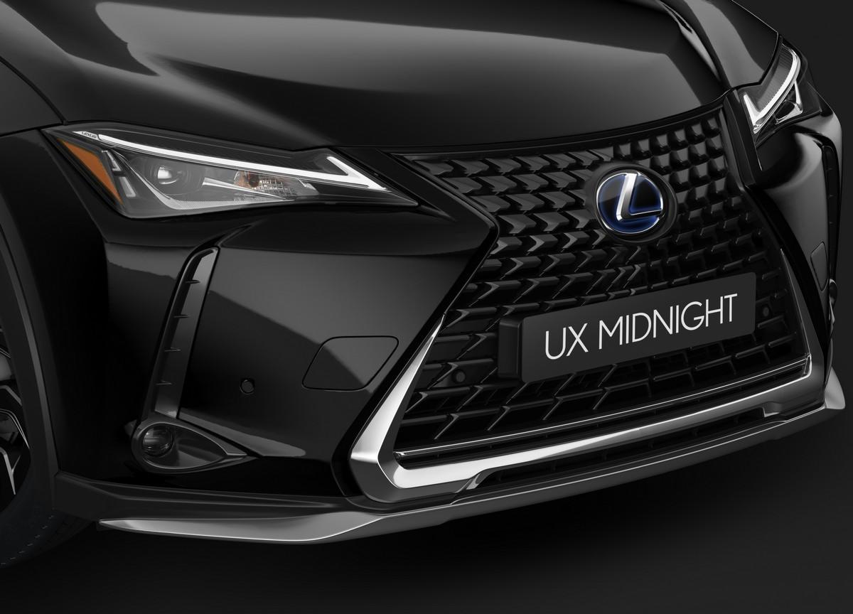 Lexus UX Hybrid Midnight Edition