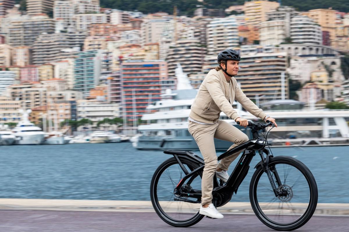 Bianchi bici elettrica E-Omnia