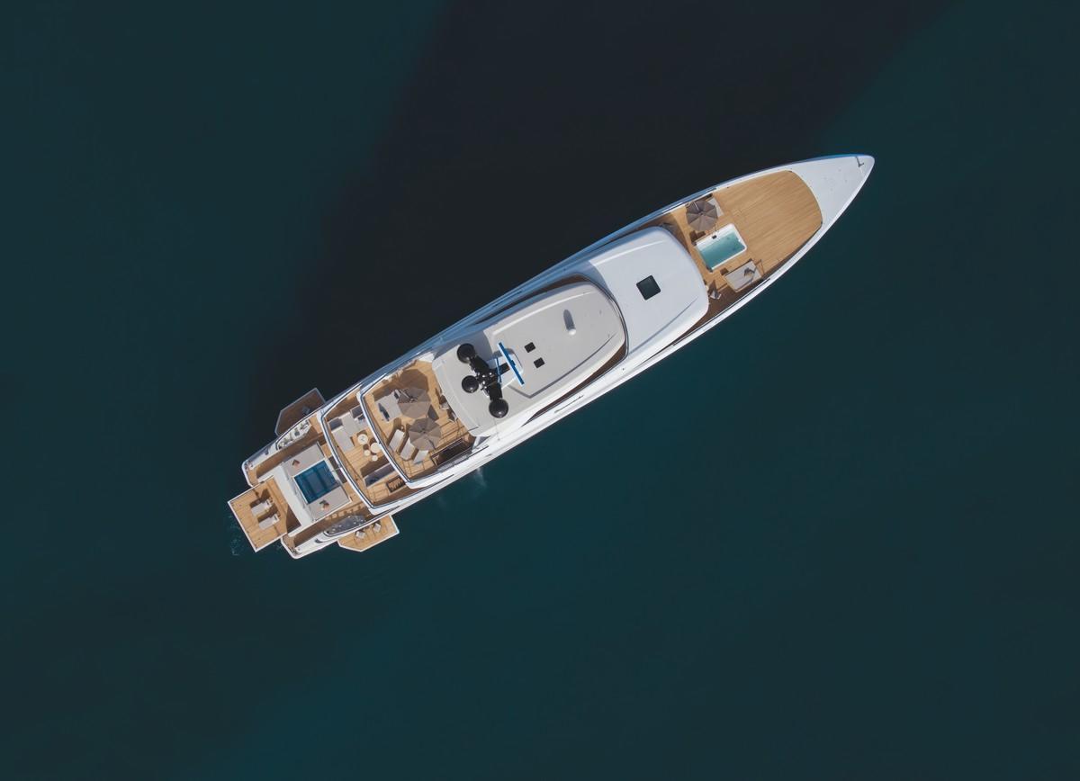 Sanlorenzo 62Steel Cloud 9
