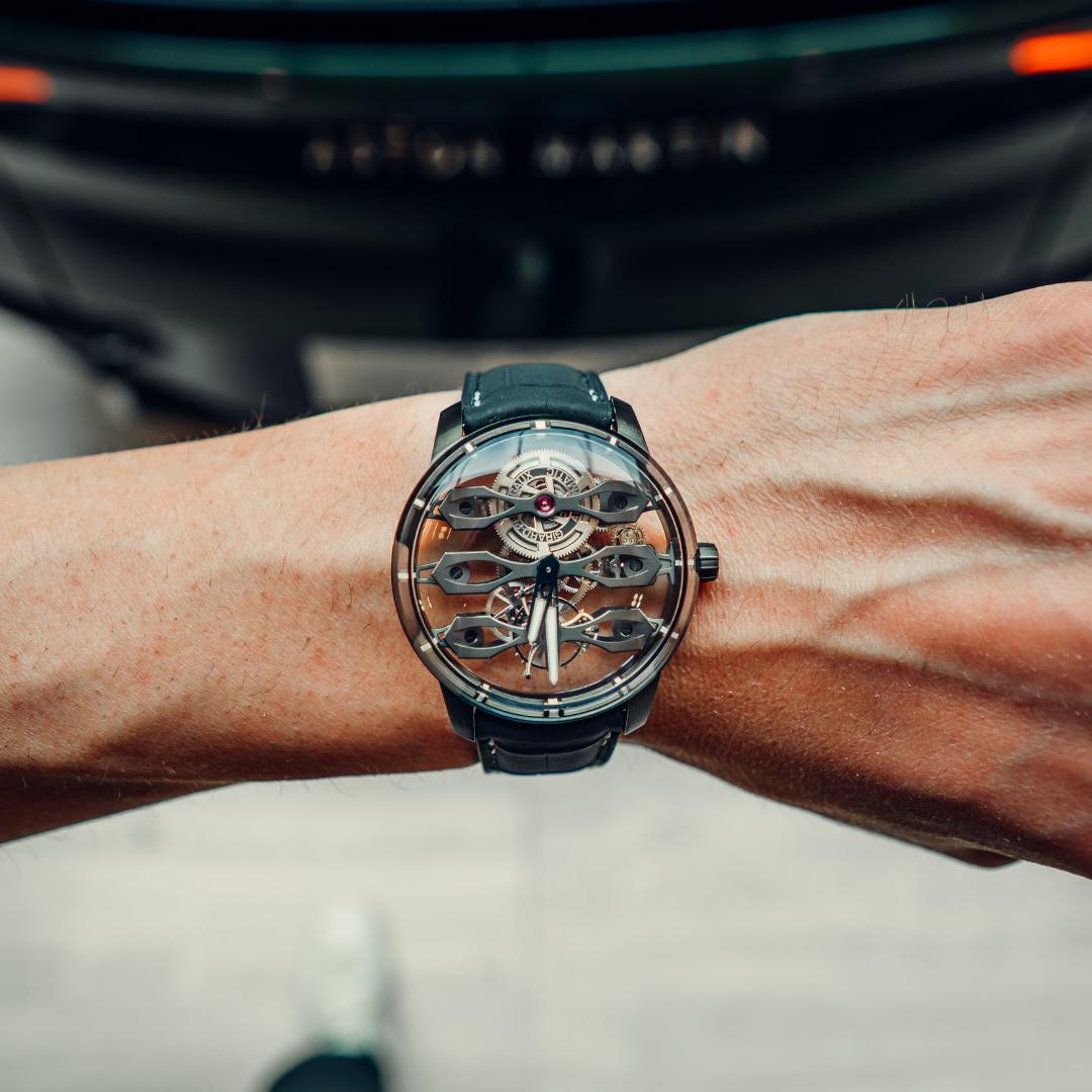 Girard-Perregaux Tourbillon con Tre Ponti Volanti Aston Martin Edition