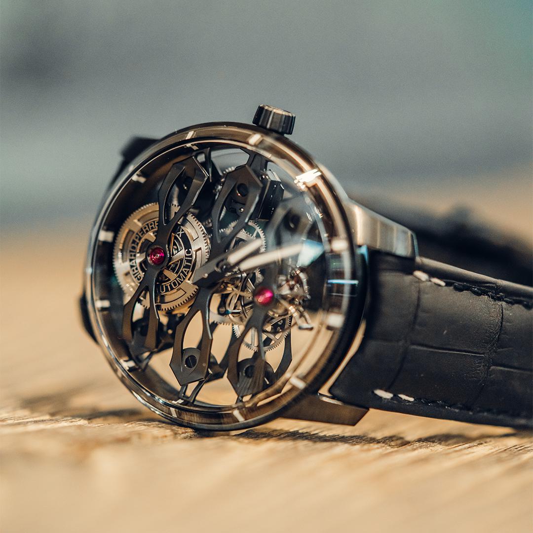 Girard-Perregaux Tourbillon con Tre Ponti Volanti Aston Martin Edition