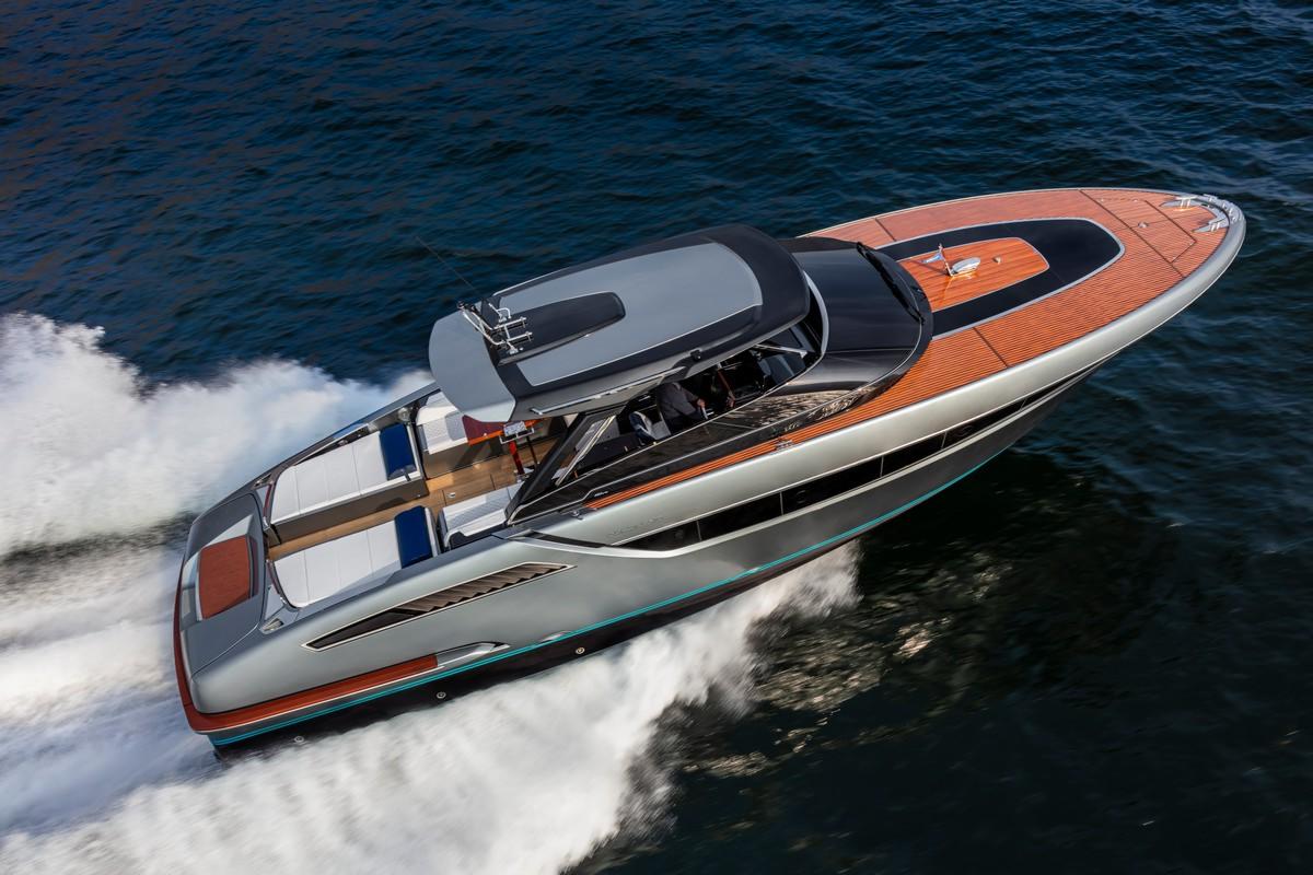 Nuovo Riva Dolceriva con hard top