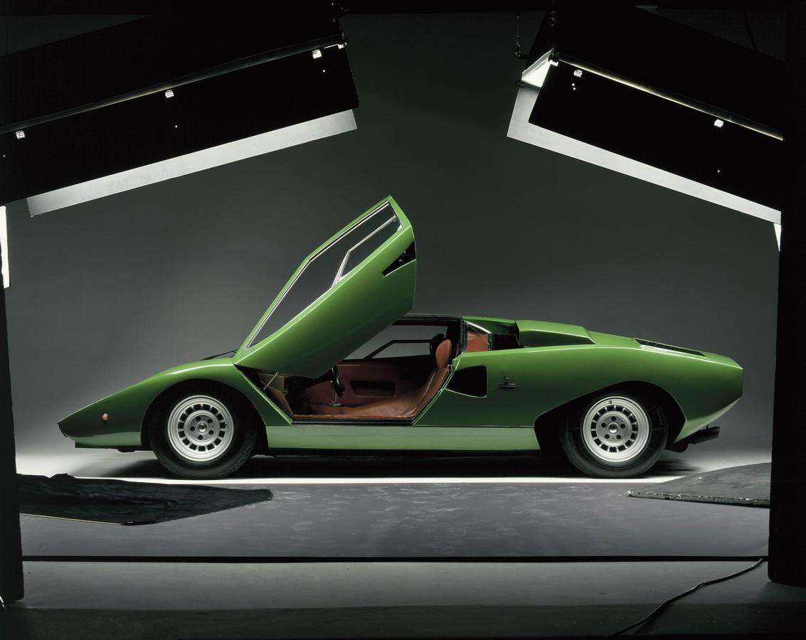 Lamborghini motore V12