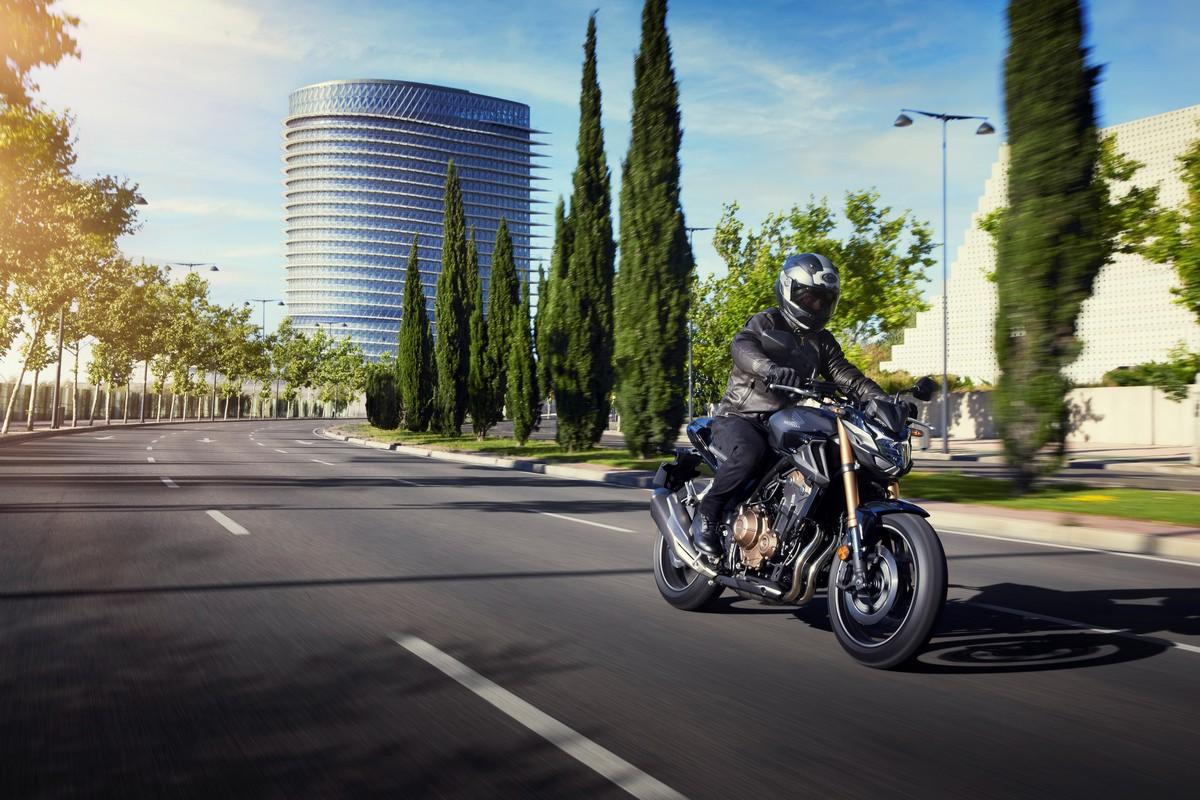 Honda CB500F 2022