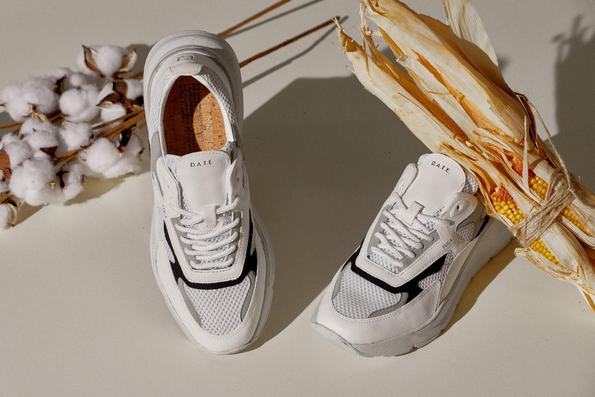 DATE Sneakers Love the Planet