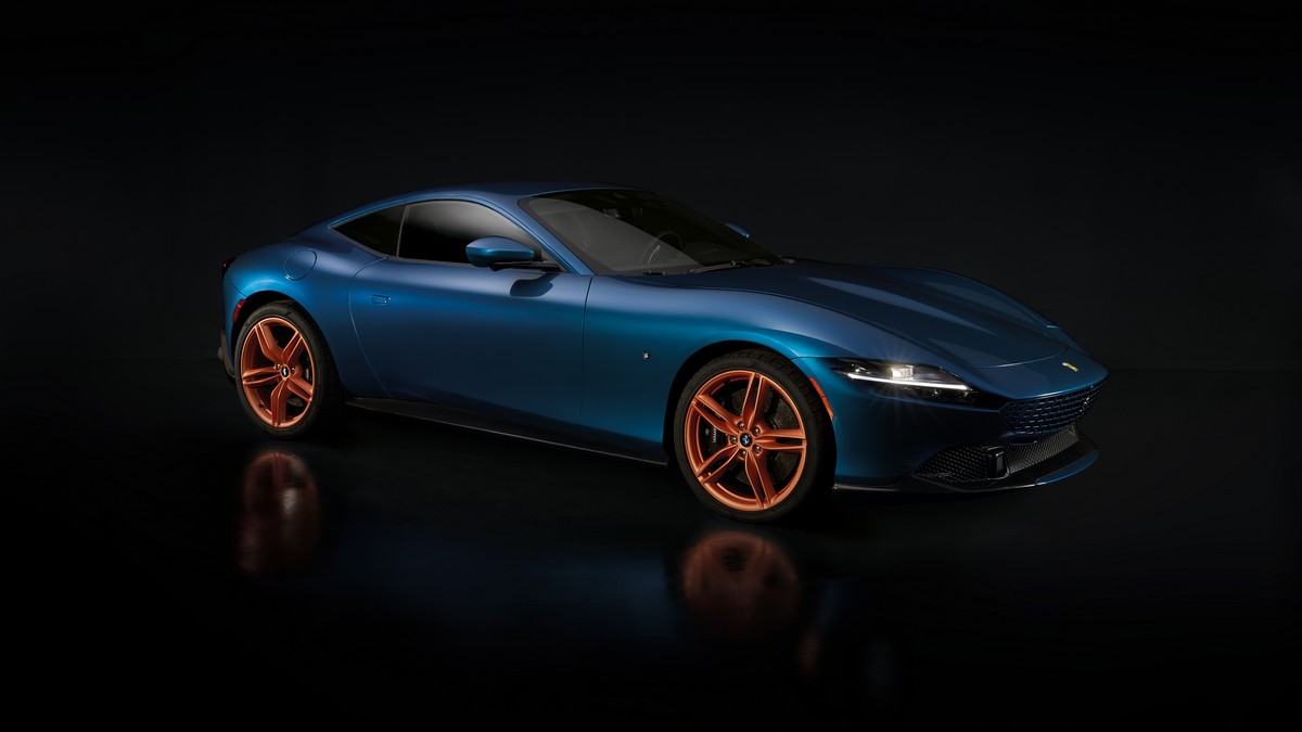 Ferrari Roma Tailor Made
