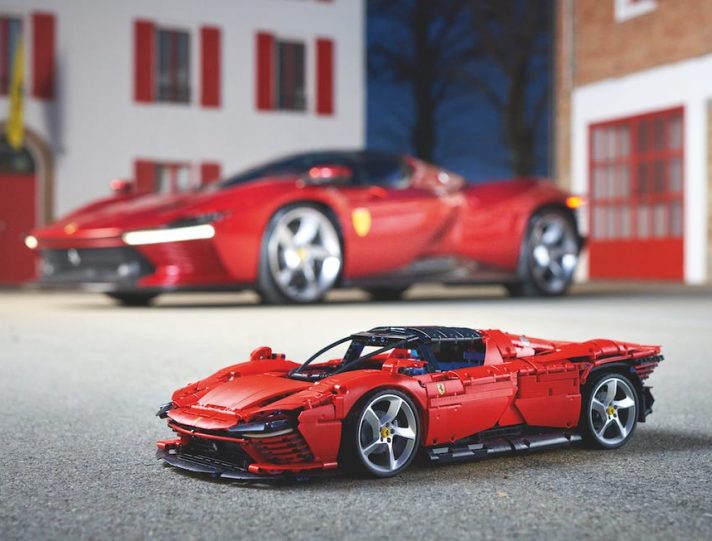 Lego Ferrari Daytona SP3
